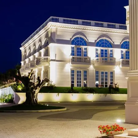 Hotel Royal Hill Vorë