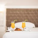 Hotel Royal Hill Vorë