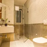 Royal Hill Hotel