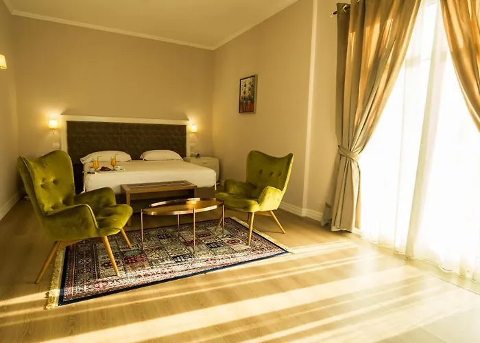 Royal Hill Hotel Vore